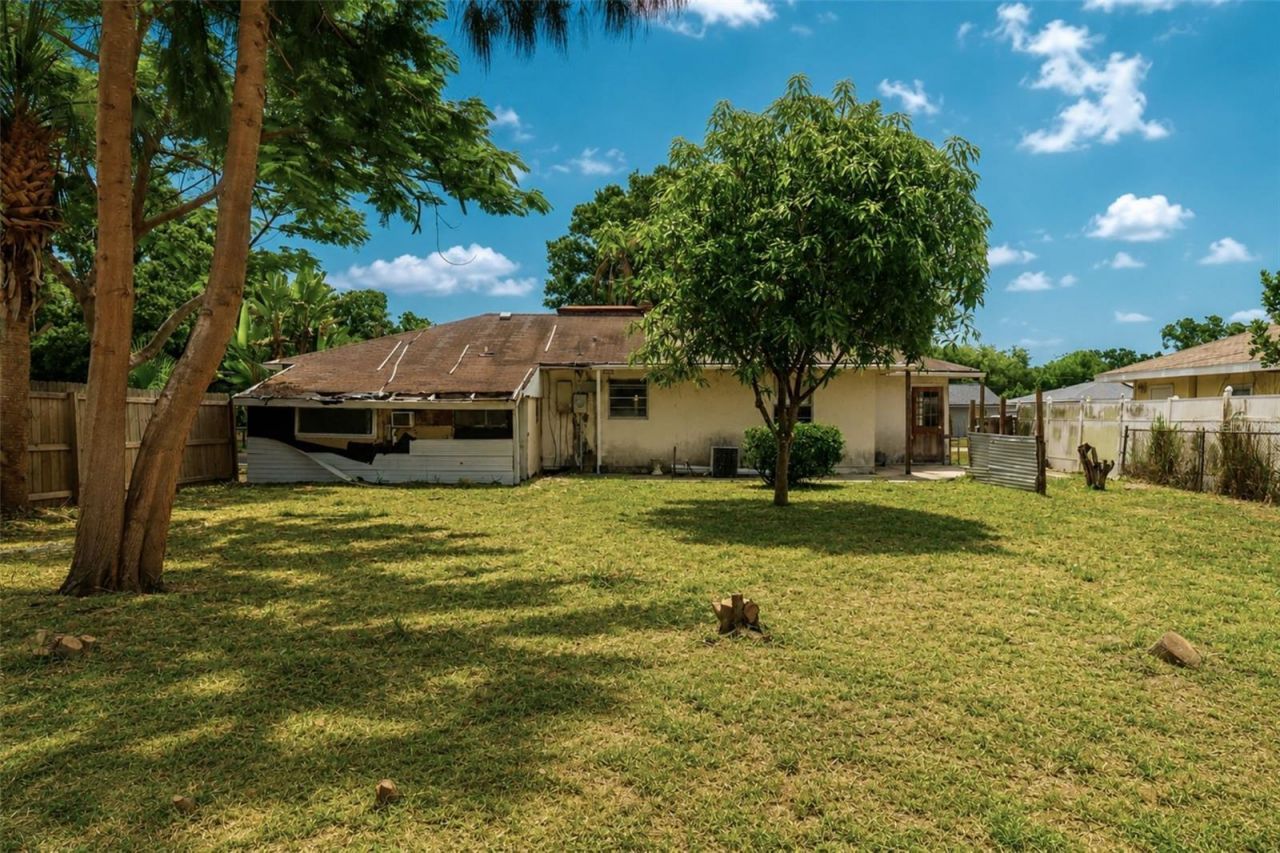 1302 28th Street W, Bradenton, FL 34205 Photo