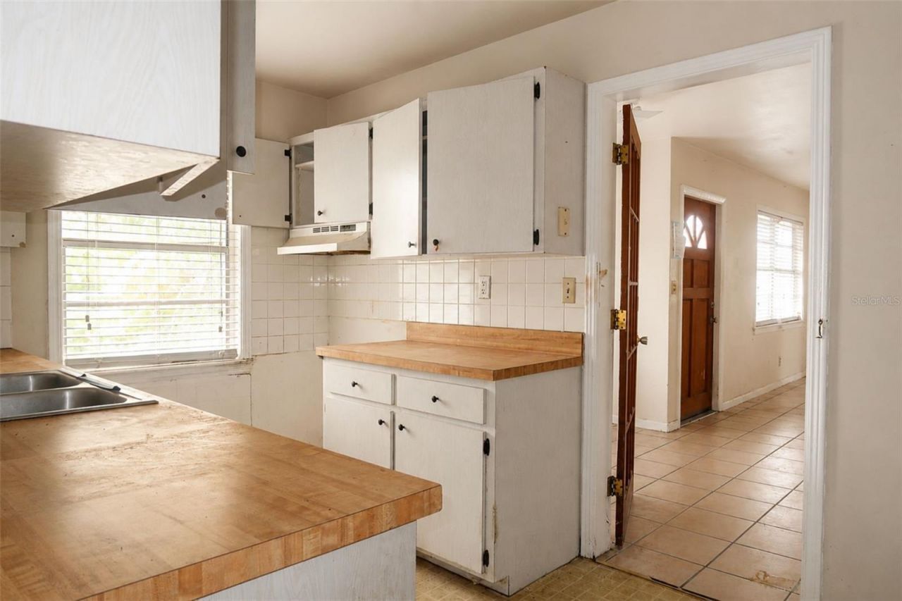 1302 28th Street W, Bradenton, FL 34205 Photo