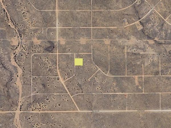 Venus (U23 B103 L71, 72, 73) Road NW, Rio Rancho, NM 87144