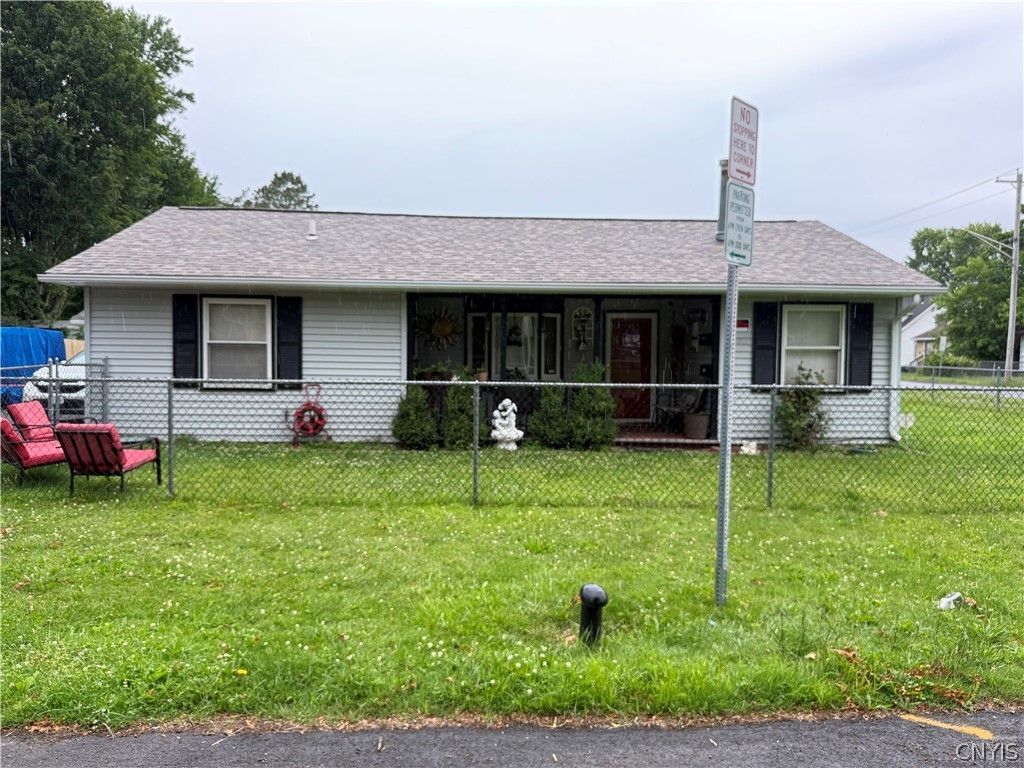 102 Rill Avenue, Syracuse, NY 13205 Main Photo