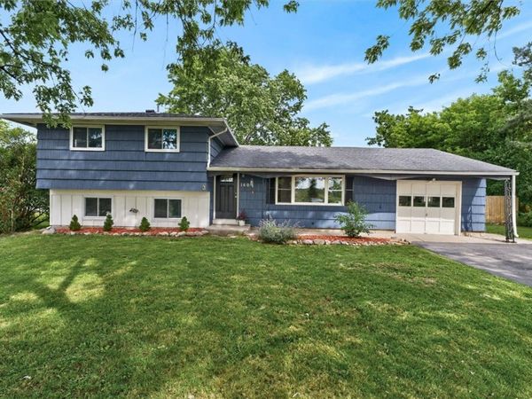 140 Summer Sky Drive , Rochester, NY 14623