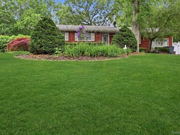 23 Flicker Drive , Middle Island, NY 11953