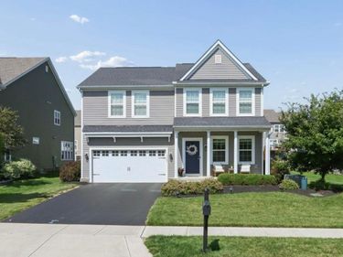10365 Hazelnut Drive, Plain City, OH 43064