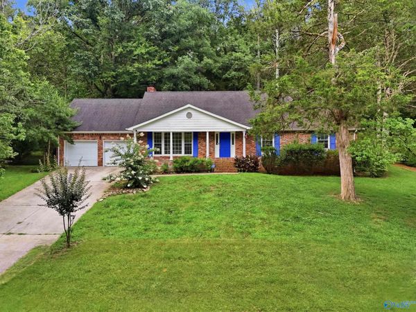 518 Cleermont Drive, Huntsville, AL 35801