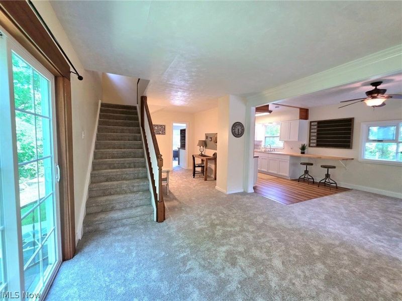 398 N Chillicothe Road, Aurora, OH 44202 Photo 5