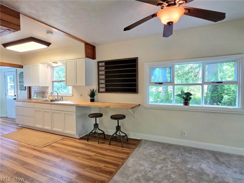 398 N Chillicothe Road, Aurora, OH 44202 Photo 6