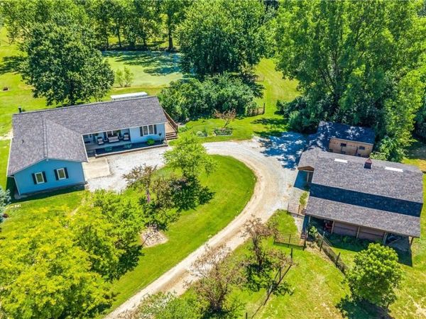 6827 Wooster Pike , Medina, OH 44256