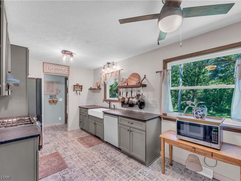 6827 Wooster Pike, Medina, OH 44256 Photo 18