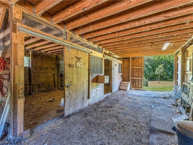 6827 Wooster Pike, Medina, OH 44256 Photo 48