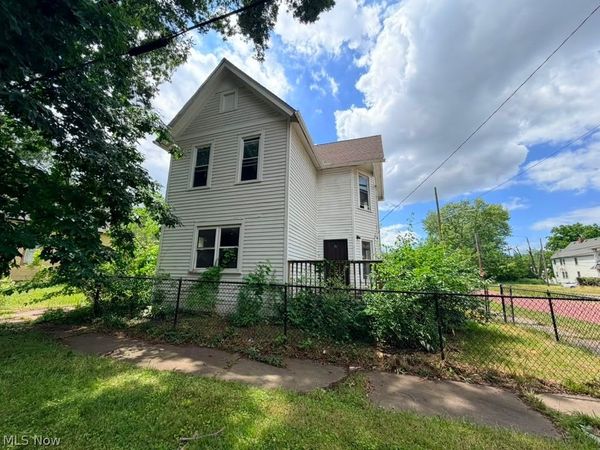 2982 E 67th Street , Cleveland, OH 44127