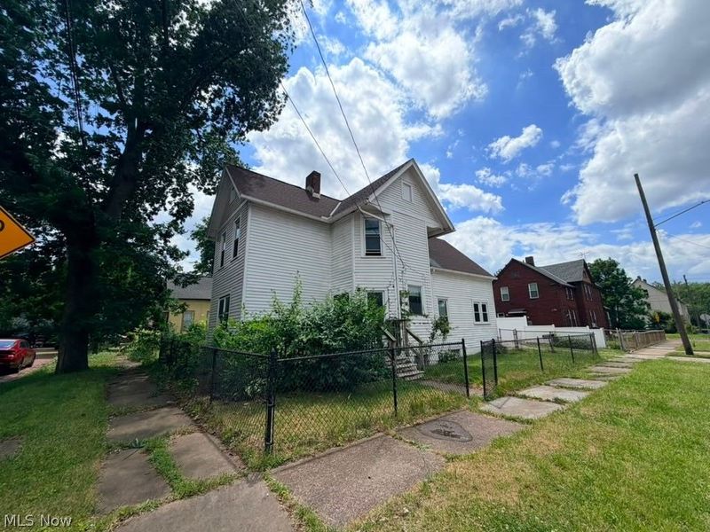 2982 E 67th Street, Cleveland, OH 44127 Photo 5