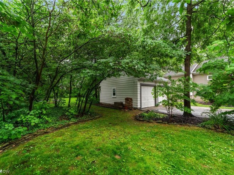 4721 Maple Street, Willoughby, OH 44094 Photo 38