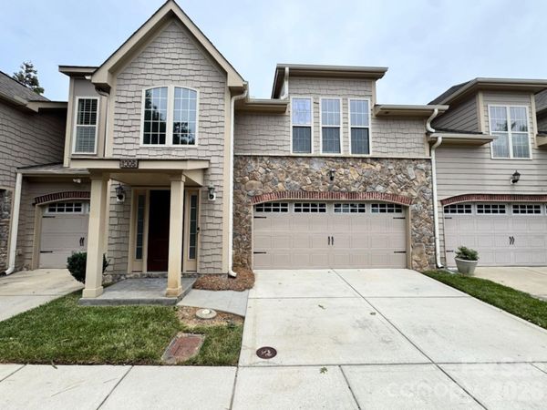 1005 Stuarts Landing Drive , Cramerton, NC 28032