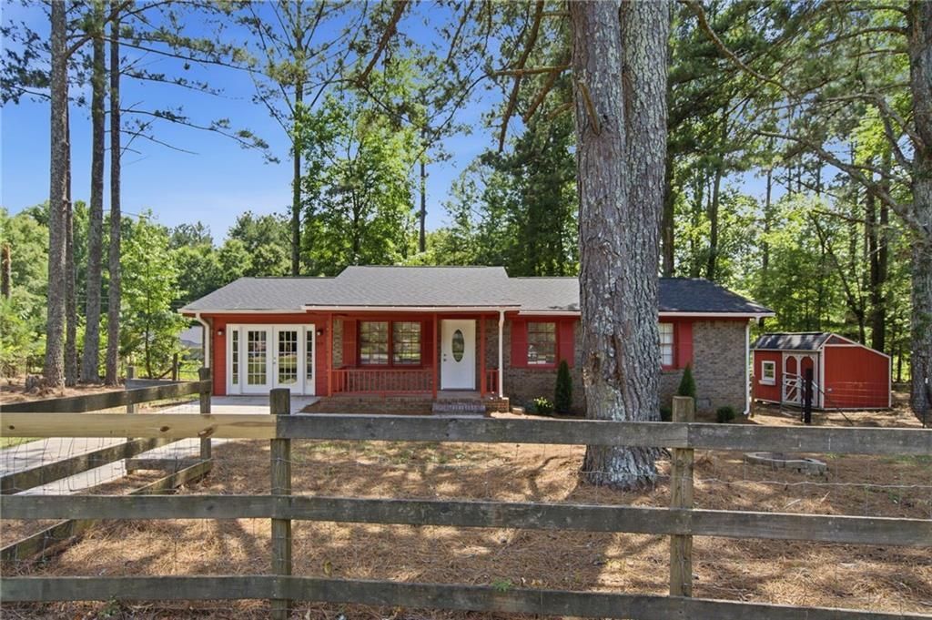919 Paige Court, Social Circle, GA 30025 Main Photo