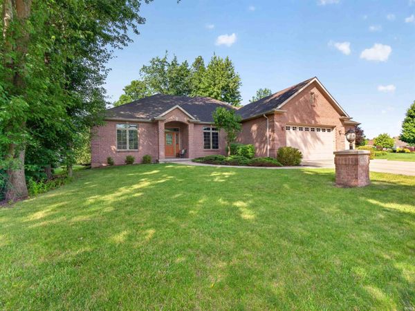 11015 La Cabreah Lane, Fort Wayne, IN 46845