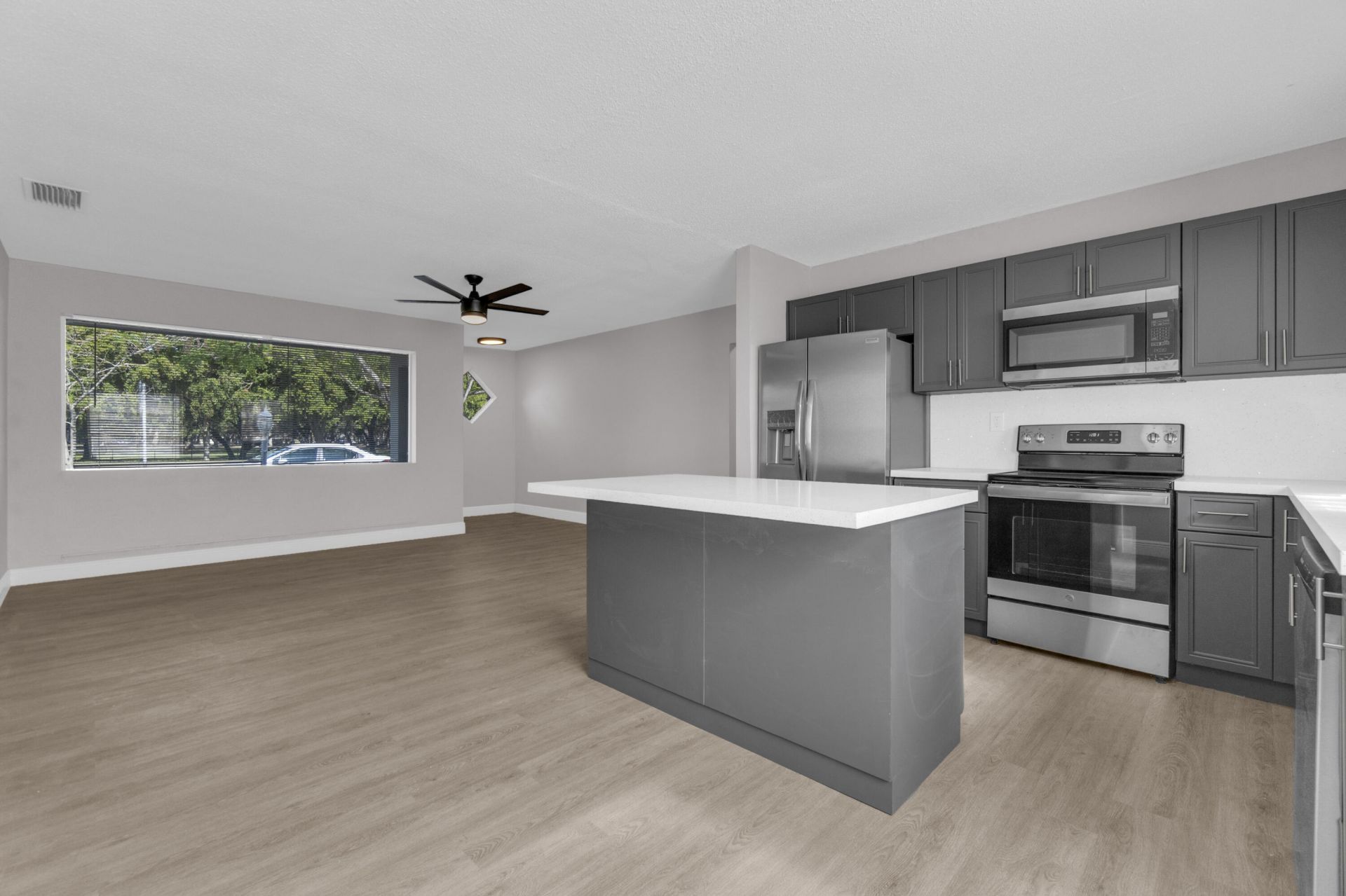 3240 Sheridan Lane, Unit 117, Hollywood, FL 33021 Photo