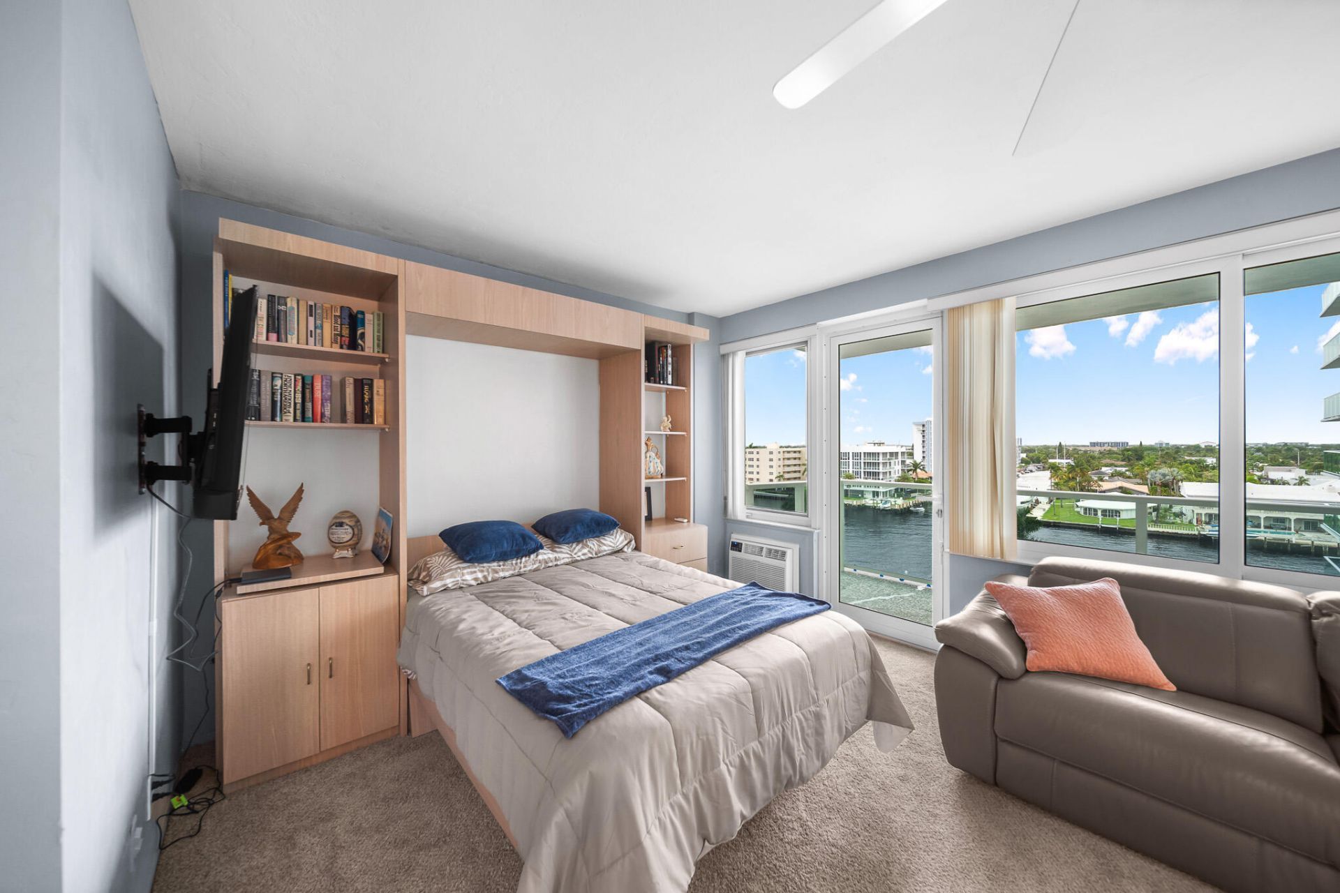 3233 NE 34th Street, Unit 718, Fort Lauderdale, FL 33308 Photo