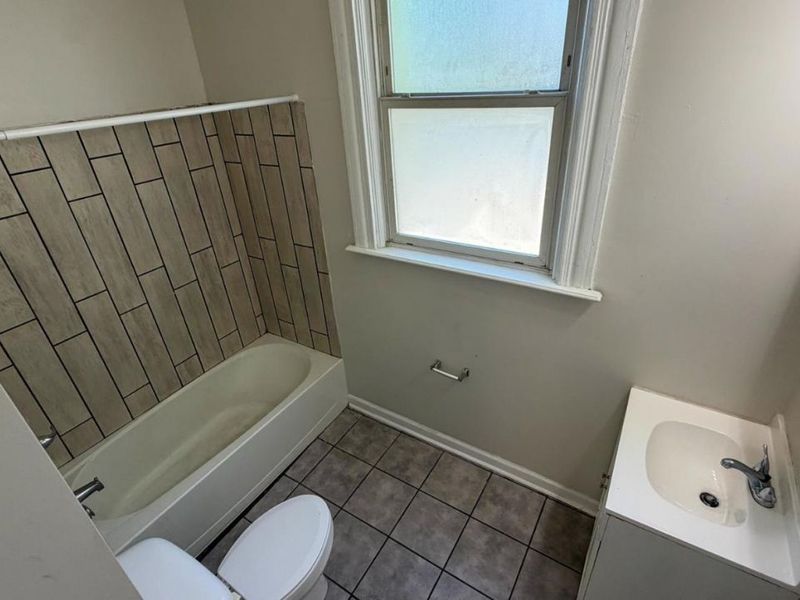 275 Mccormick Place, Cincinnati, OH 45219 Photo 16