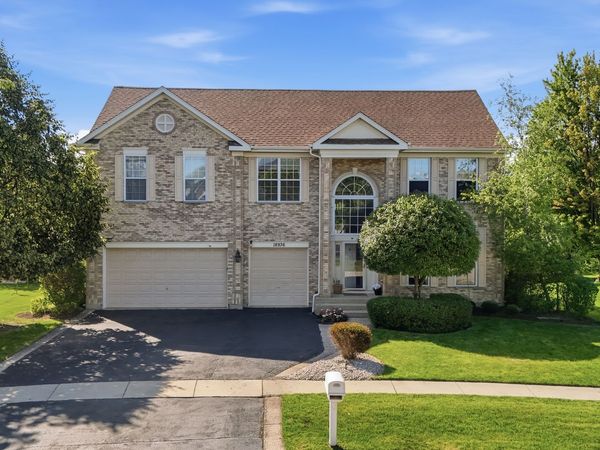 18936 W North Woodale Trail , Lake Villa, IL 60046
