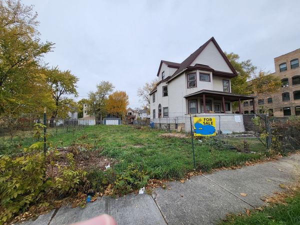 332 N Lorel Avenue , Chicago, IL 60644