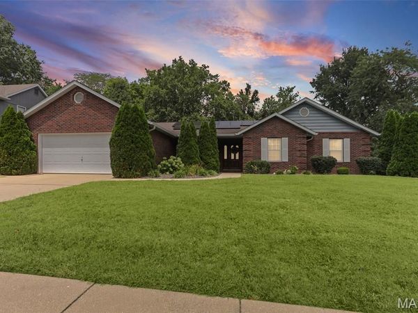 1334 Pepperidge Drive, O'Fallon, IL 62269