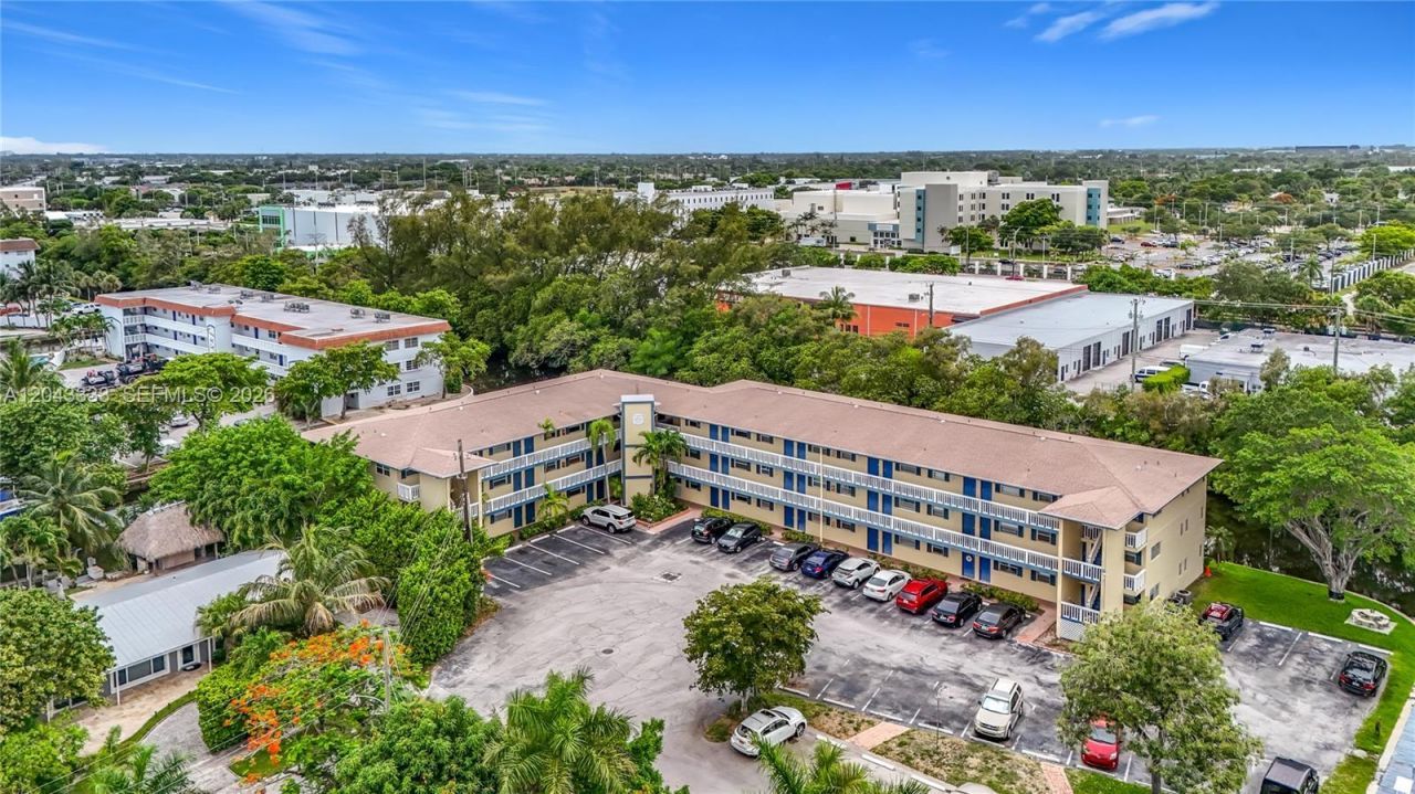 1400 NE 57th Ct , Unit 207, Fort Lauderdale, FL 33334 Photo