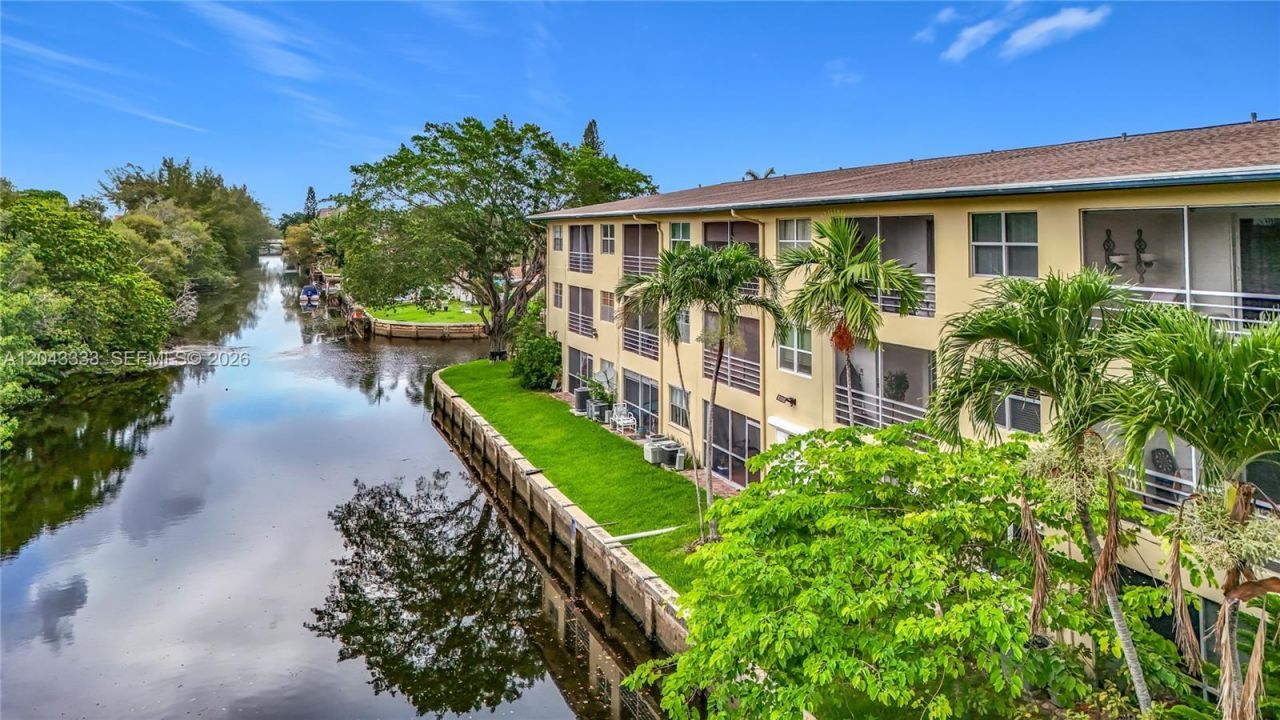 1400 NE 57th Ct , Unit 207, Fort Lauderdale, FL 33334 Photo