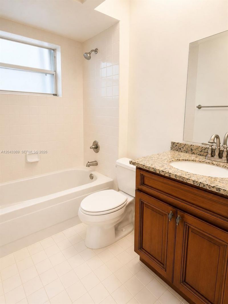 690 SE 22nd Ln , Homestead, FL 33033 Photo