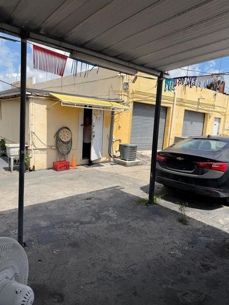 3445 NW 27th Ave, Miami, FL 33142 Photo