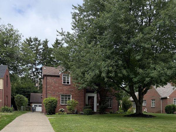 2663 Pemberton Drive , Toledo, OH 43606