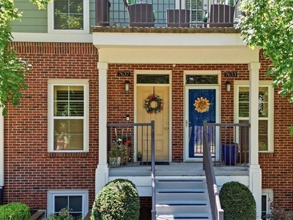 7637 W 78th Street, Overland Park, KS 66204