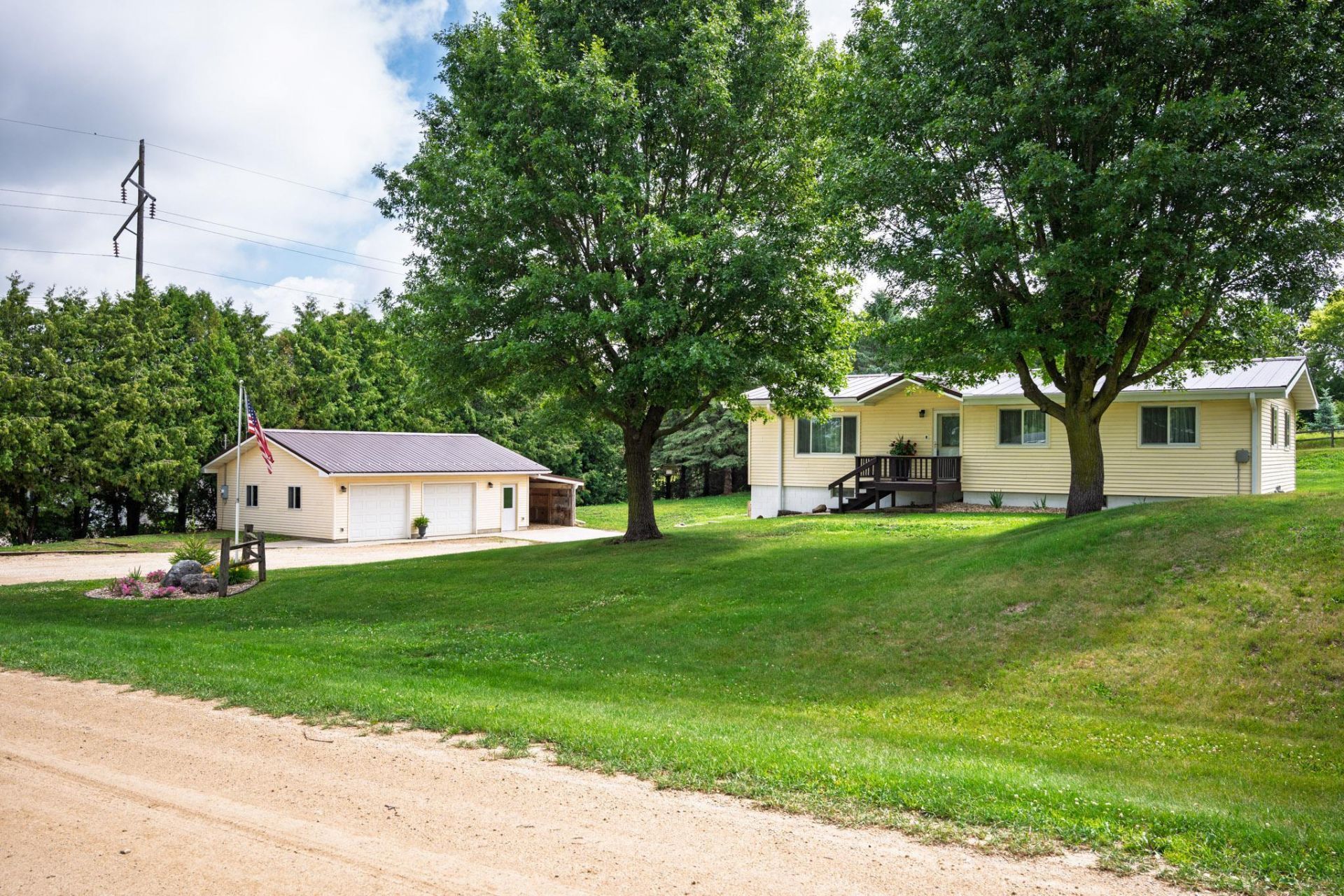 45094 Nygren Road, Zumbrota, MN 55992