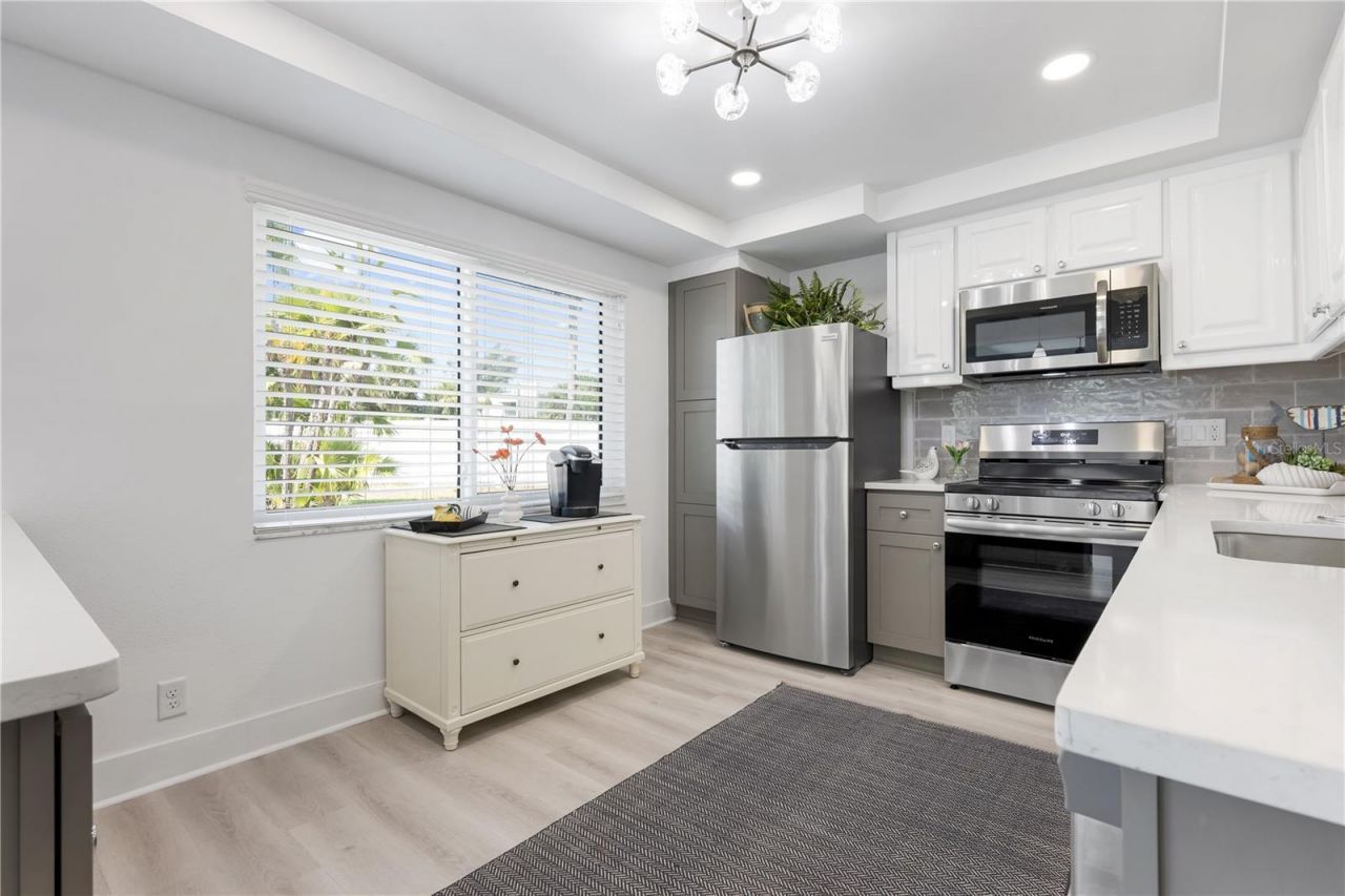 524 Spanish Drive S, Unit 125, Longboat Key, FL 34228 Photo