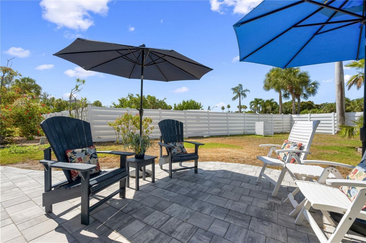 524 Spanish Drive S, Unit 125, Longboat Key, FL 34228 Photo