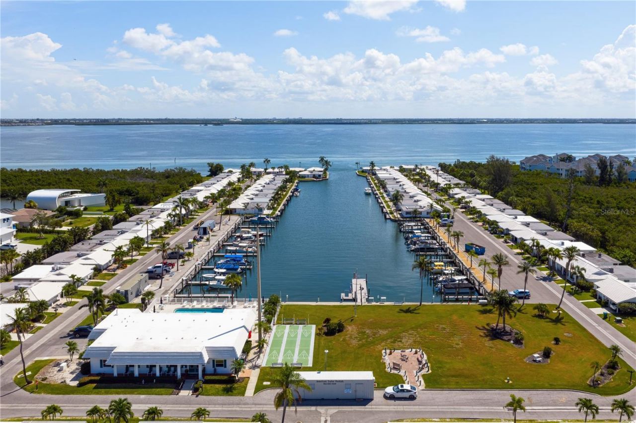 524 Spanish Drive S, Unit 125, Longboat Key, FL 34228 Photo