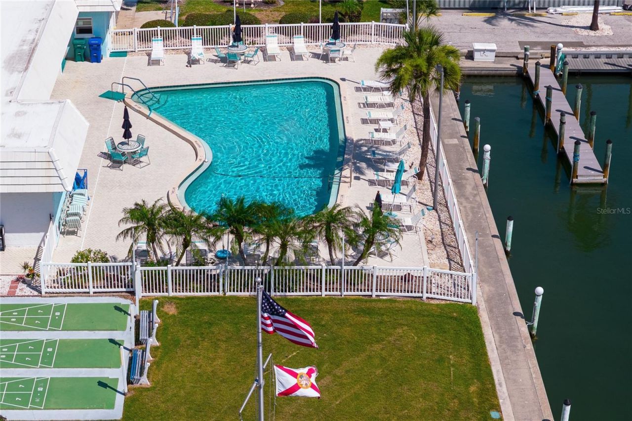 524 Spanish Drive S, Unit 125, Longboat Key, FL 34228 Photo