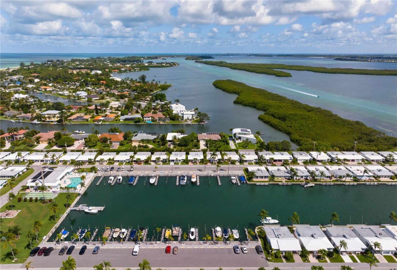 524 Spanish Drive S, Unit 125, Longboat Key, FL 34228 Photo