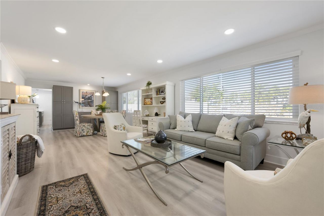 524 Spanish Drive S, Unit 125, Longboat Key, FL 34228 Photo