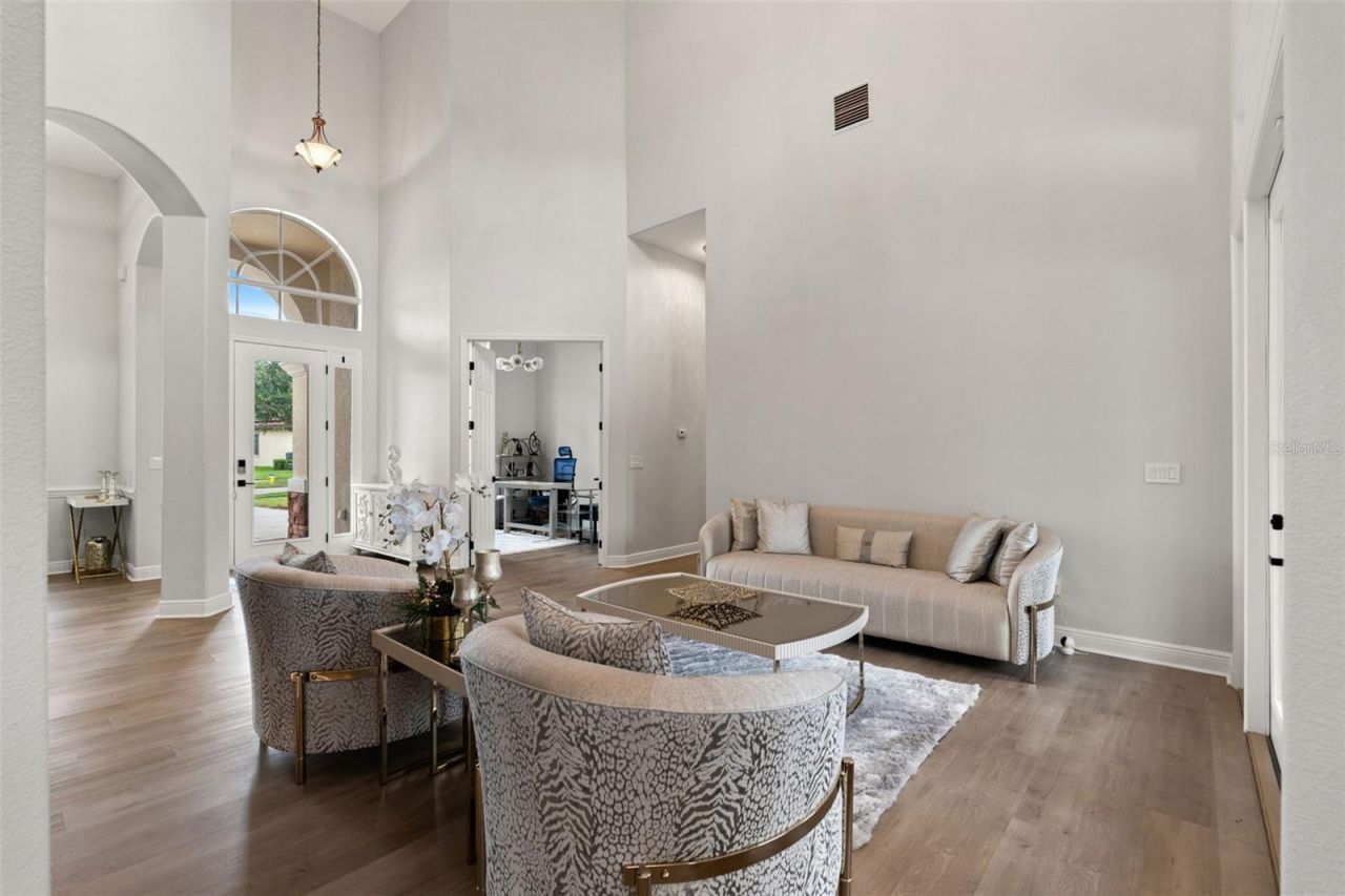 8412 Dunham Station Drive, Tampa, FL 33647 Photo