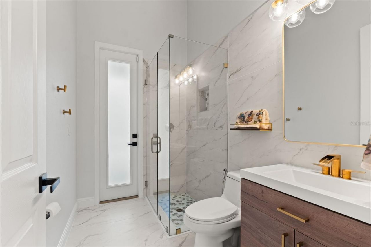 8412 Dunham Station Drive, Tampa, FL 33647 Photo