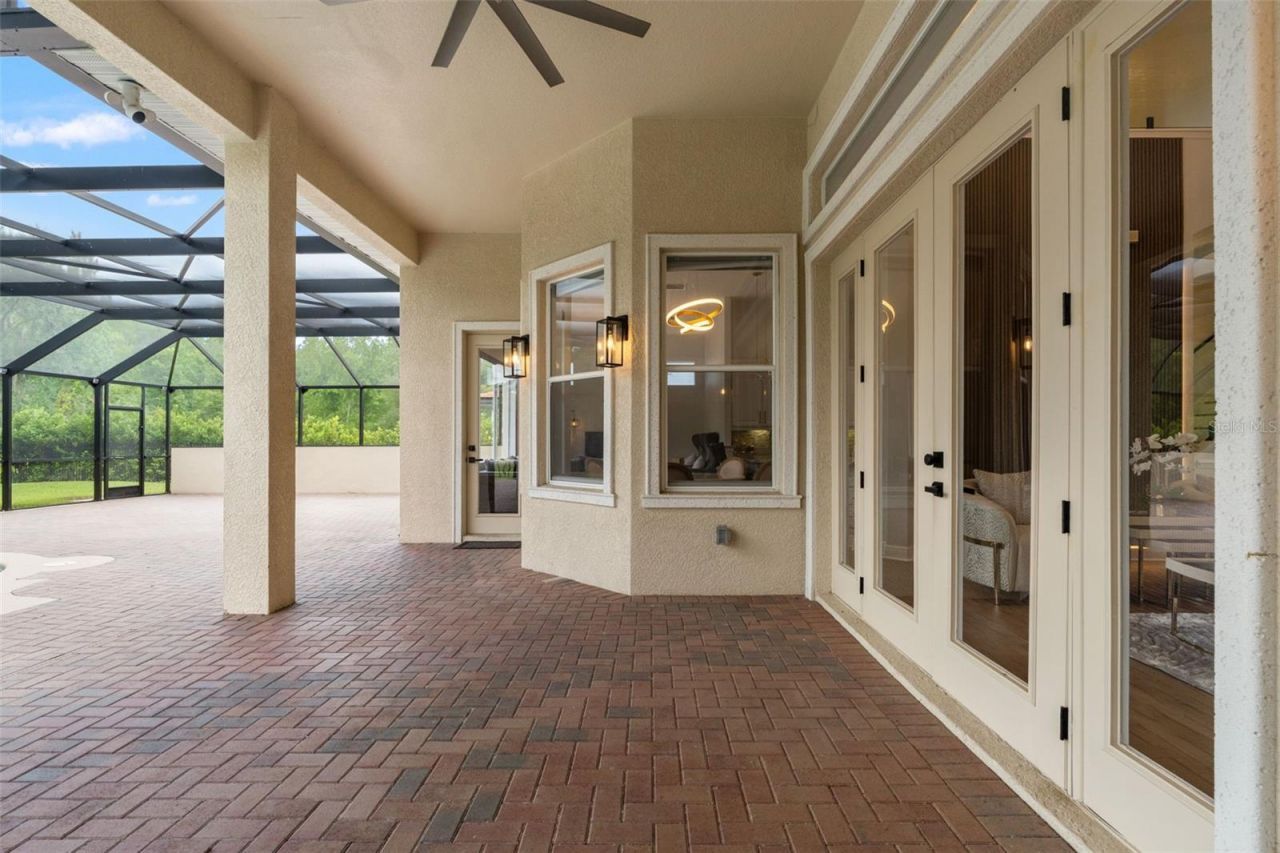 8412 Dunham Station Drive, Tampa, FL 33647 Photo