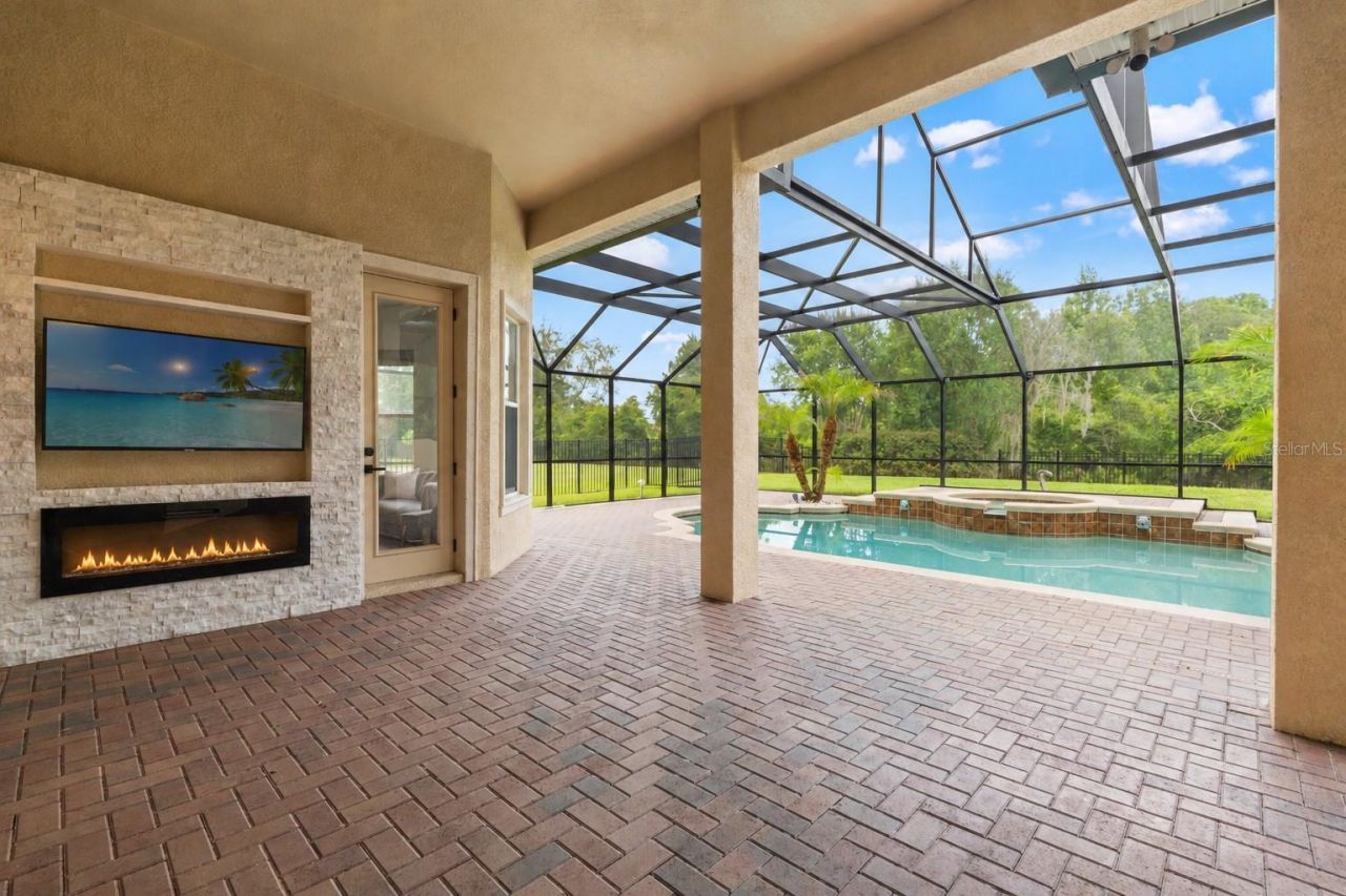 8412 Dunham Station Drive, Tampa, FL 33647 Photo