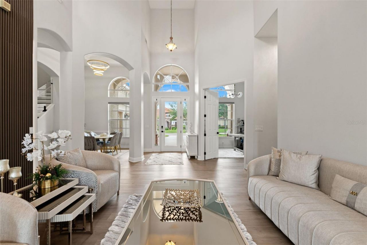 8412 Dunham Station Drive, Tampa, FL 33647 Photo