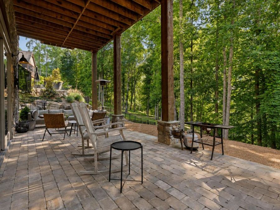 Property Image 112