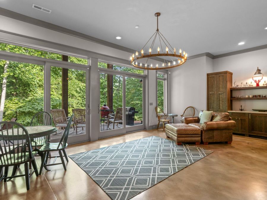 Property Image 90