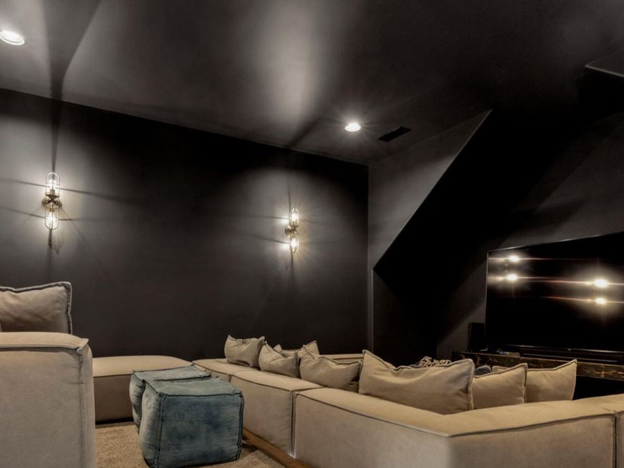 Property Image 100