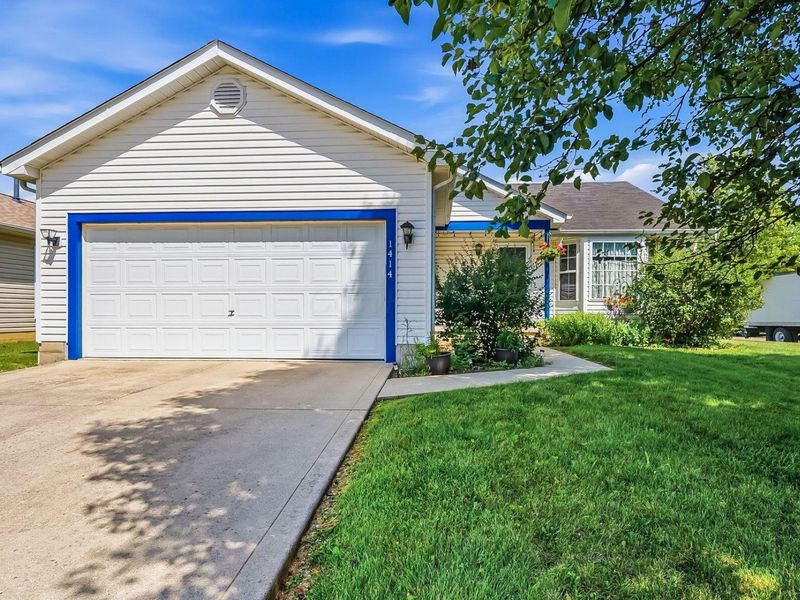 1414 Gray Meadow Drive, Columbus, OH 43223 Photo 2