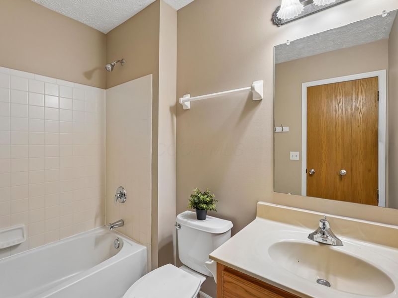 3472 Brook Spring Drive, Grove City, OH 43123 Photo 35