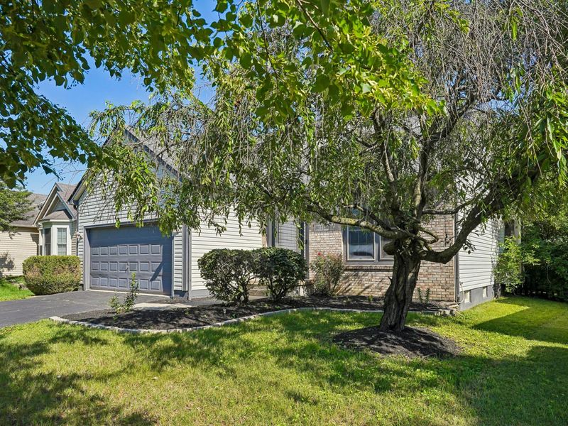 3472 Brook Spring Drive, Grove City, OH 43123 Photo 4