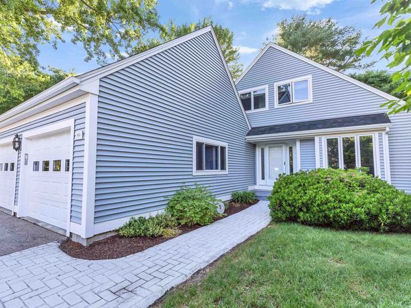 555 Straw Hill Road, Manchester, NH 03104
